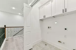 9202 Buffum St, Houston, TX 77051 - Photo 18