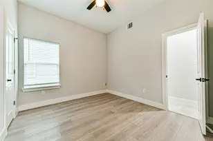 9202 Buffum St, Houston, TX 77051 - Photo 14