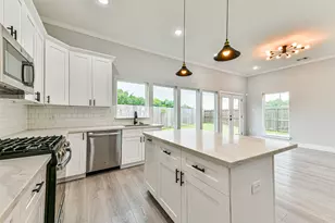 9202 Buffum St, Houston, TX 77051 - Photo 12