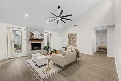 11707 Hillbrook Drive, Houston, TX 77070 - Photo 18