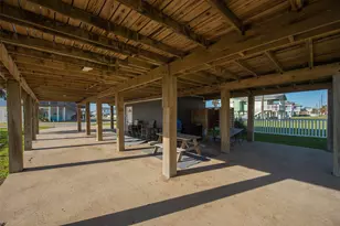 21801 Zachary Dr, Galveston, TX 77554 - Photo 30