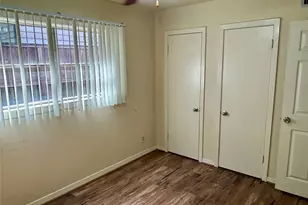 1411 Indiana St, Houston, TX 77006 - Photo 10