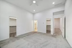 1524 Ojeman Rd, Houston, TX 77055 - Photo 14