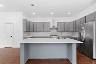 522 E 39th St, Houston, TX 77022 - Photo 16