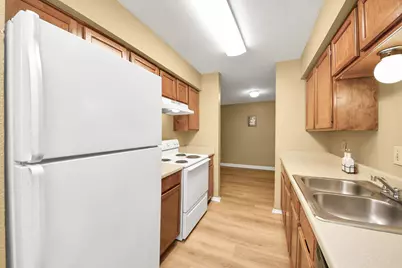 9700 Leawoo Boulevard #1002, Houston, TX 77099 - Photo 20