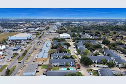9700 Leawoo Boulevard #1002, Houston, TX 77099 - Photo 48