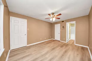 9700 Leawoo Blvd, Houston, TX 77099 - Photo 32