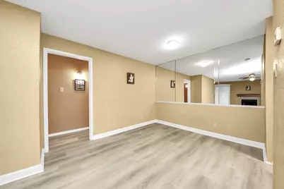 9700 Leawoo Boulevard #1002, Houston, TX 77099 - Photo 12