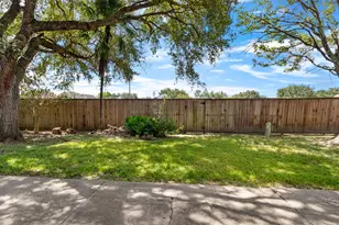 5304 Spring Branch Dr, Pearland, TX 77584 - Photo 30