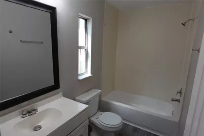 7806 Beckley Street #B, Houston, TX 77088 - Photo 18