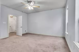 5976 Kansas St, Houston, TX 77007 - Photo 6