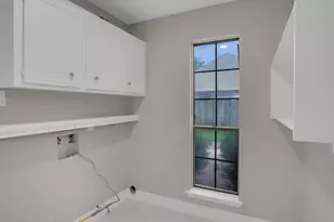 1119 Trowbridge Dr, Houston, TX 77062 - Photo 20