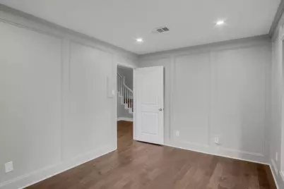 1119 Trowbridge Drive, Houston, TX 77062 - Photo 10