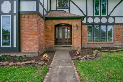 1119 Trowbridge Drive, Houston, TX 77062 - Photo 4