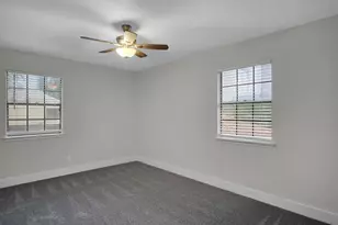 1119 Trowbridge Dr, Houston, TX 77062 - Photo 24