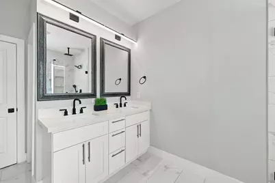 1116 Bennington Street, Houston, TX 77022 - Photo 18