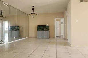 5150 Hidalgo St, Houston, TX 77056 - Photo 6