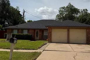 811 Whispering Pine Dr, Missouri City, TX 77489 - Photo 2