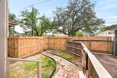 3828 Bernardo De Galvez Avenue, Galveston, TX 77550 - Photo 20