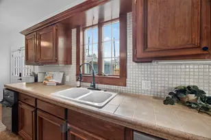3828 Bernardo De Galvez Ave, Galveston, TX 77550 - Photo 12