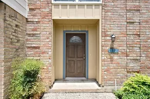 11002 Hammerly Blvd, Houston, TX 77043 - Photo 2