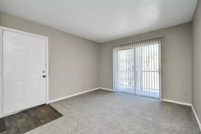7700 W Airport Boulevard #0910, Houston, TX 77071 - Photo 4