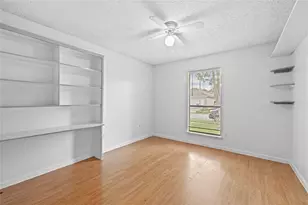 6327 Lynkat Ln, Houston, TX 77083 - Photo 18