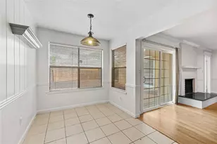 6327 Lynkat Ln, Houston, TX 77083 - Photo 12