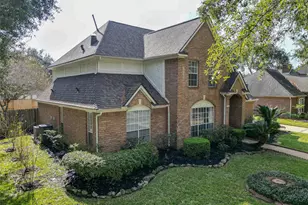 3926 Felicia Dr, Sugar Land, TX 77479 - Photo 40