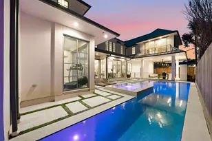 2615 Yupon St, Houston, TX 77006 - Photo 50