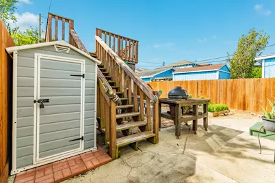 4123 Avenue Q, Galveston, TX 77550 - Photo 10