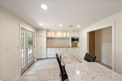 71 Hiwon Drive, Conroe, TX 77304 - Photo 10