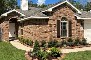 1826 Sherwood Forest Cir, League City, TX 77573 - Photo 2