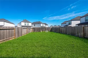 2919 Crown Gate Dr, Houston, TX 77047 - Photo 30