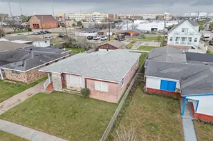 5108 Ave L St, Galveston, TX 77551 - Photo 32