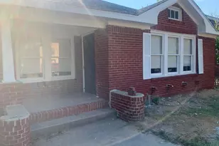 136 Glendale St, Houston, TX 77012 - Photo 2