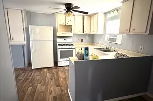 4620 County Rd 459C, Freeport, TX 77541 - Photo 10