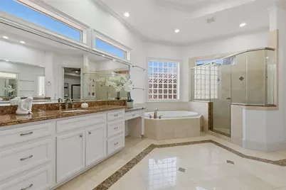 539 Wisteria Street, Bellaire, TX 77401 - Photo 38