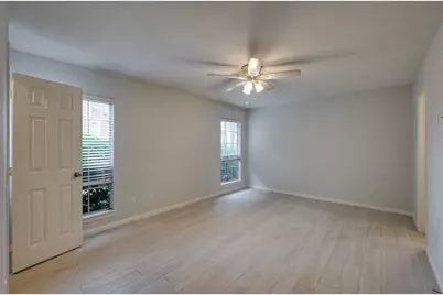 1860 White Oak Drive #207, Houston, TX 77009 - Photo 24