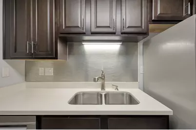 1860 White Oak Drive #207, Houston, TX 77009 - Photo 14