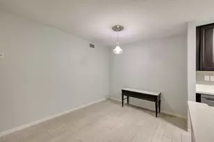 1860 White Oak Dr, Houston, TX 77009 - Photo 10