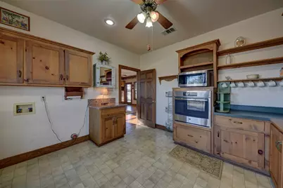 8351 Highway 290 W, Brenham, TX 77833 - Photo 20