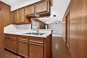 2220 Ripple Creek Dr, Rosenberg, TX 77471 - Photo 10