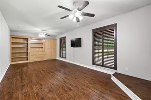 704 Heritage Oaks Dr, Angleton, TX 77515 - Photo 22