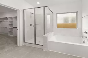 4542 Blue Mountain Laurel St, Pinehurst, TX 77362 - Photo 6