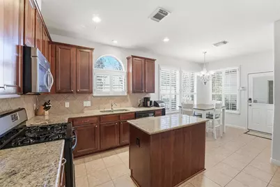 58 Crocus Petal Street, The Woodlands, TX 77382 - Photo 6