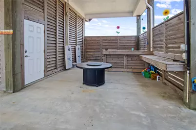 2295 Lobster, Crystal Beach, TX 77650 - Photo 8