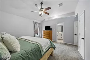 202 W Larkspur Dr, Alvin, TX 77511 - Photo 4