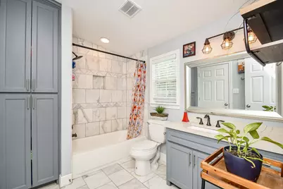 1607 Sylvester Road, Houston, TX 77009 - Photo 24