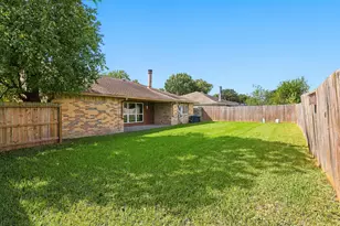 2202 W Greens Rd, Houston, TX 77067 - Photo 20